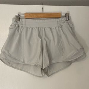 Lululemon Hotty Hot Shorts 4”